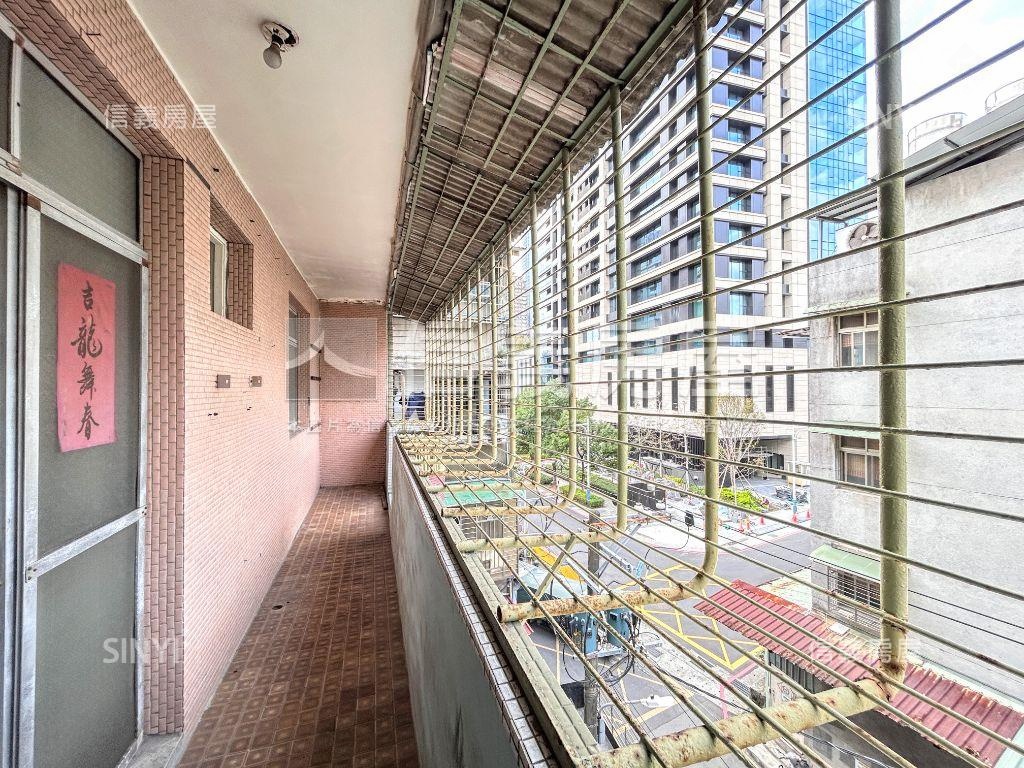 板新捷運旁方正美寓房屋室內格局與周邊環境