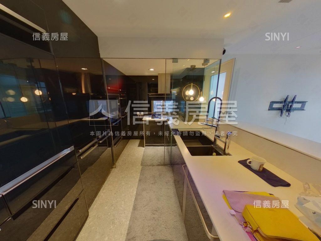 富邦濱湖高樓美景豪邸房屋室內格局與周邊環境