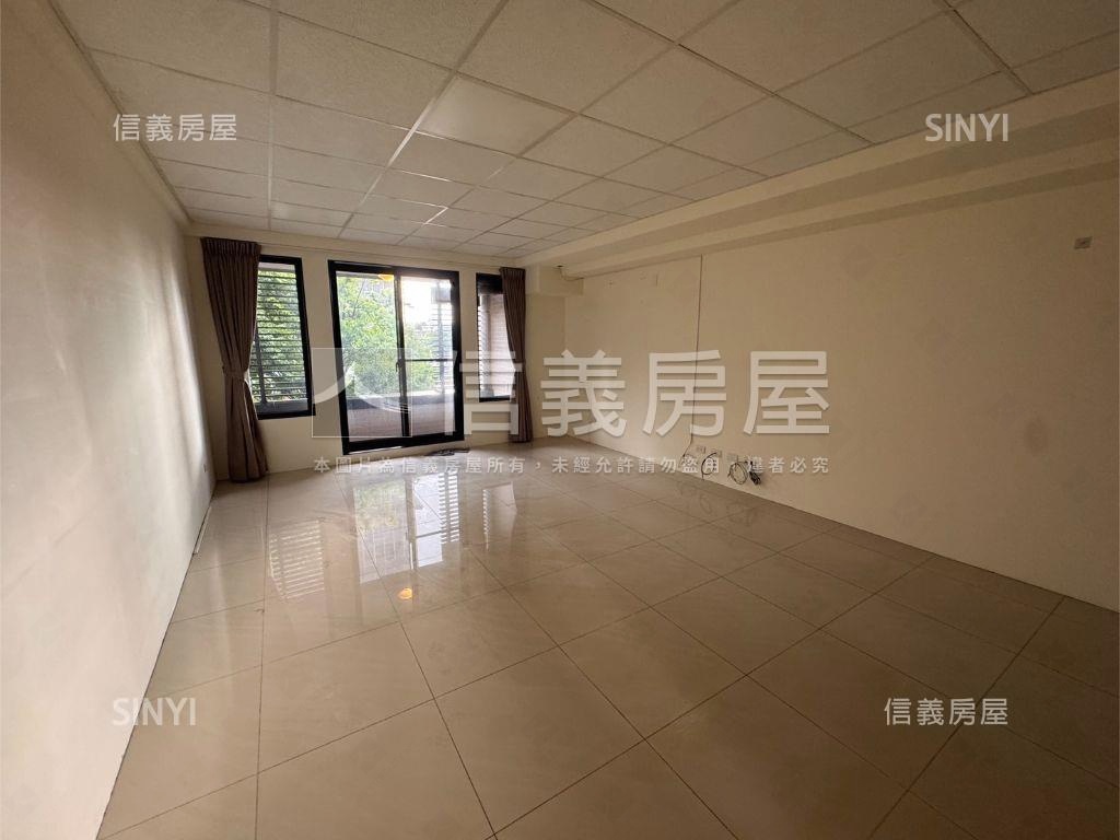 蜜之地金店面房屋室內格局與周邊環境