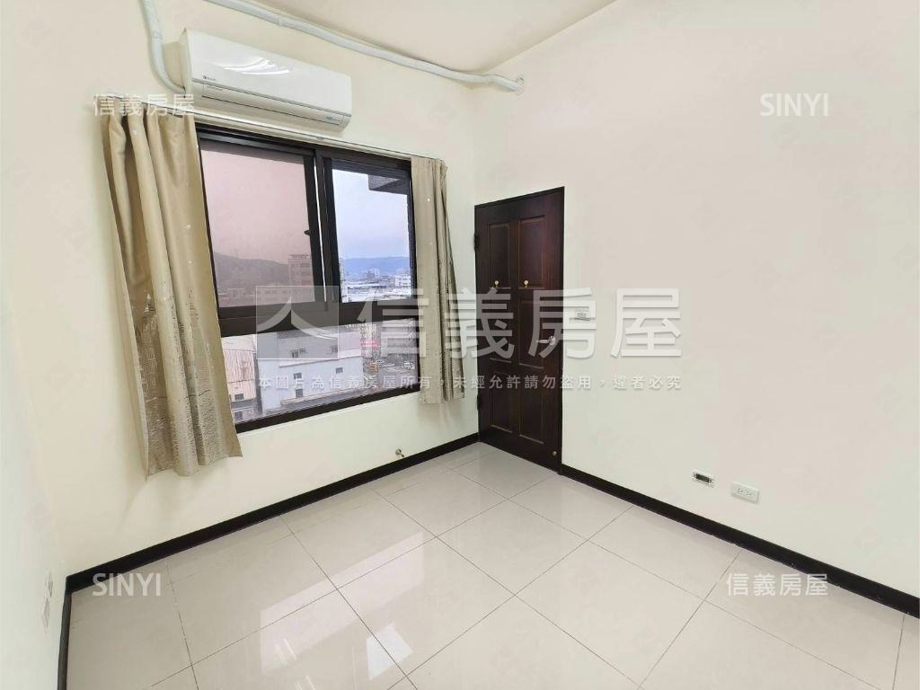 民安讚景觀２房車位房屋室內格局與周邊環境