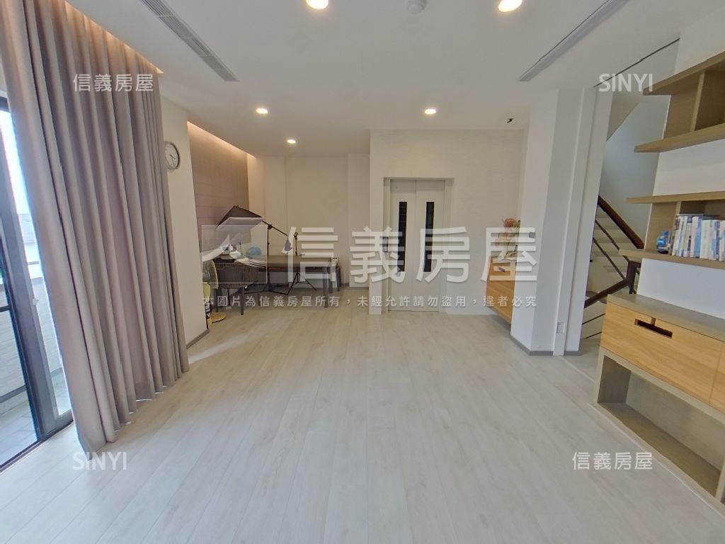 康橋旁景觀電梯獨戶別墅房屋室內格局與周邊環境