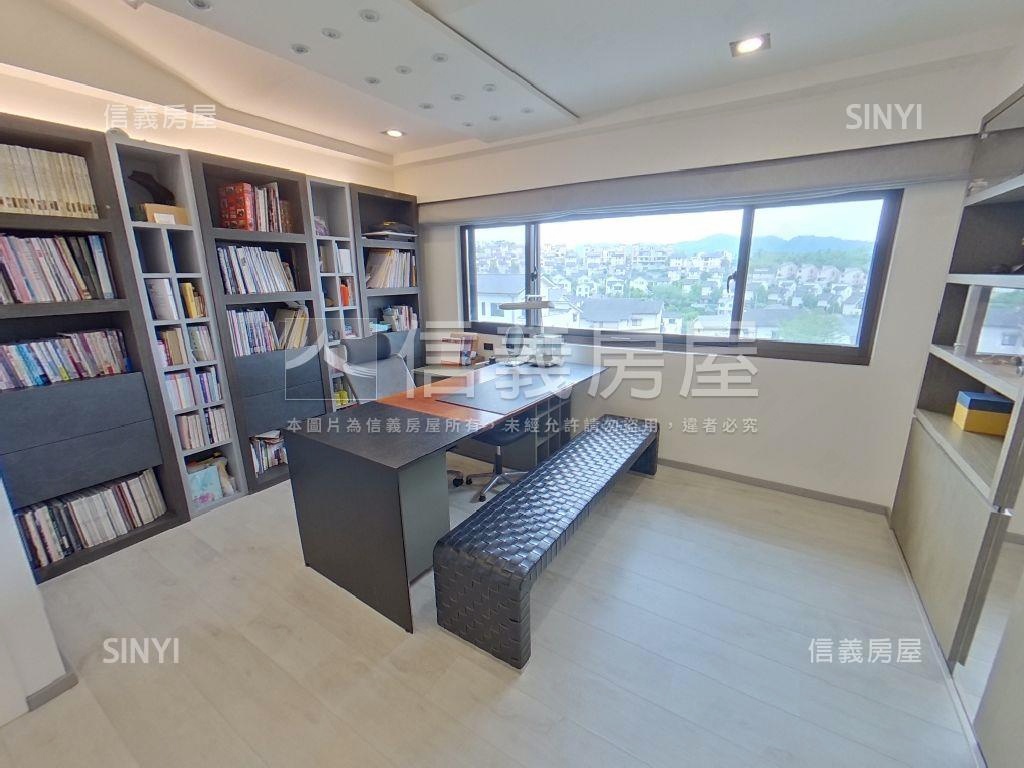 康橋旁景觀電梯獨戶別墅房屋室內格局與周邊環境