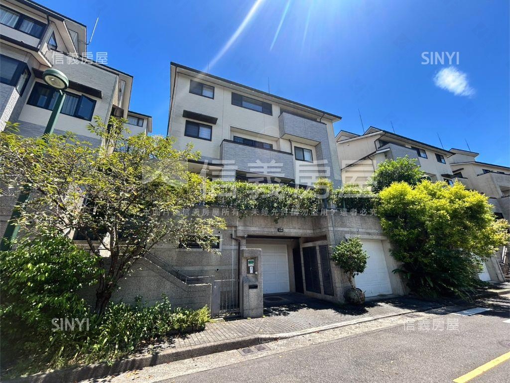 康橋旁景觀電梯獨戶別墅房屋室內格局與周邊環境