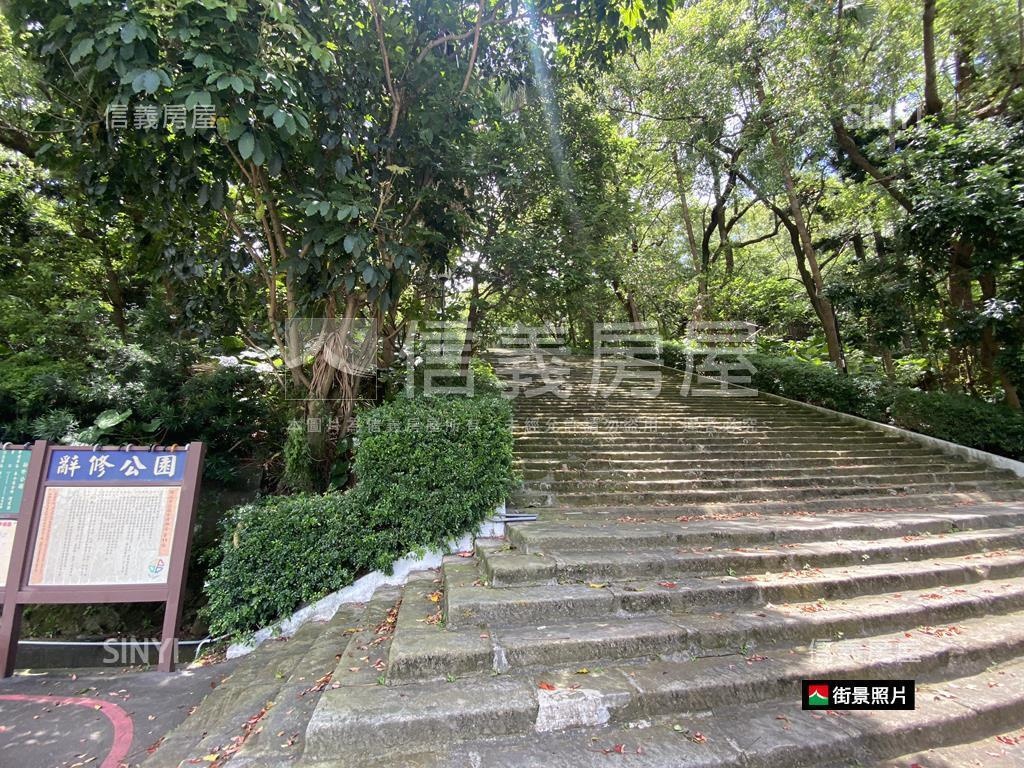 吉祥書香大四房附車位房屋室內格局與周邊環境