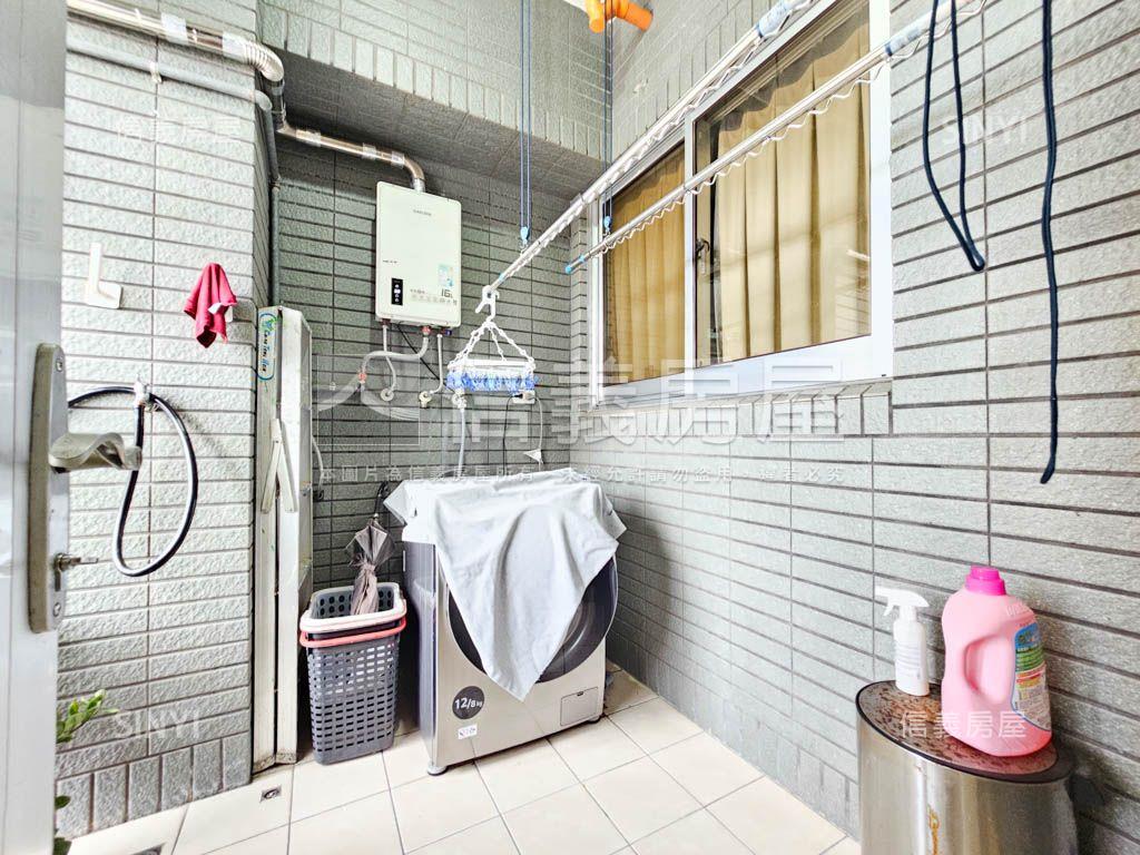 玉山優景三房車位房屋室內格局與周邊環境