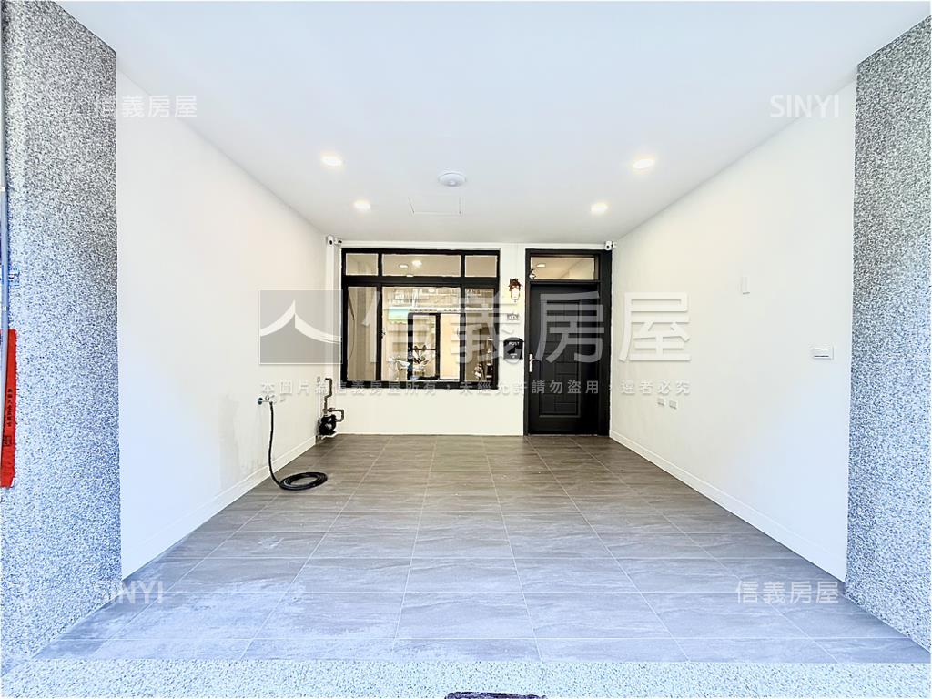 南區活路精裝四房車庫透天房屋室內格局與周邊環境