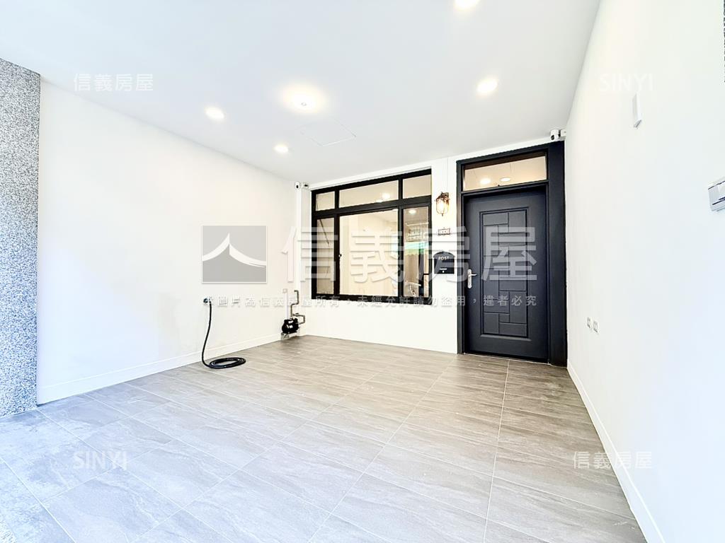 南區活路精裝四房車庫透天房屋室內格局與周邊環境