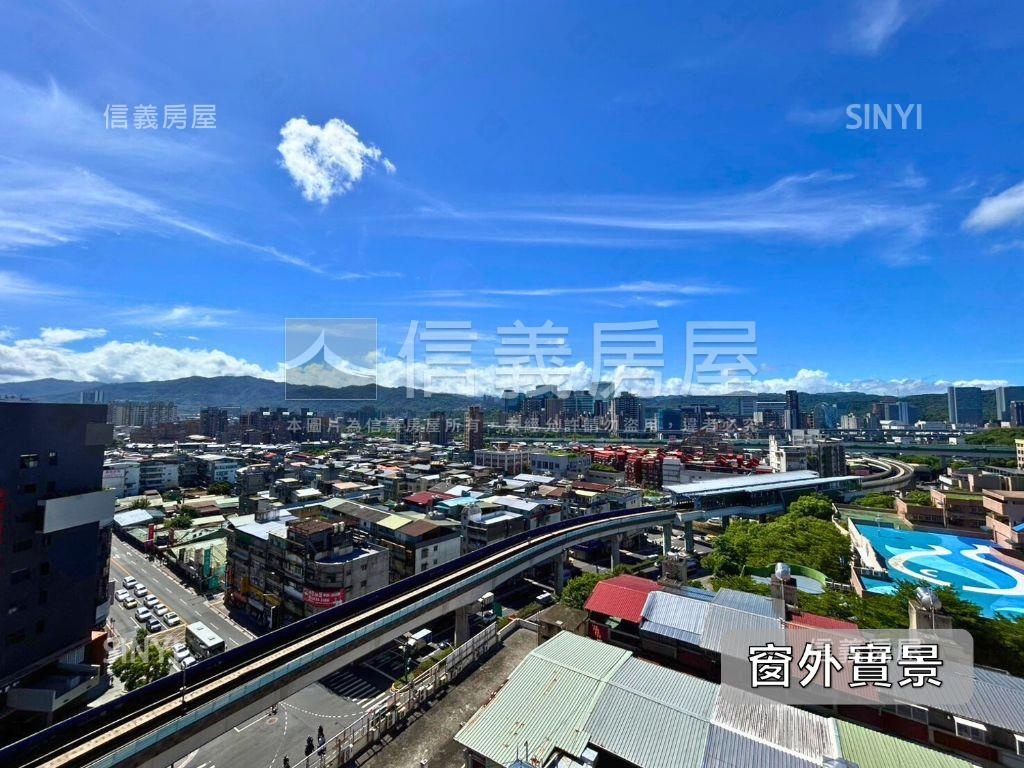 專任‧康寧城堡兩房車位房屋室內格局與周邊環境
