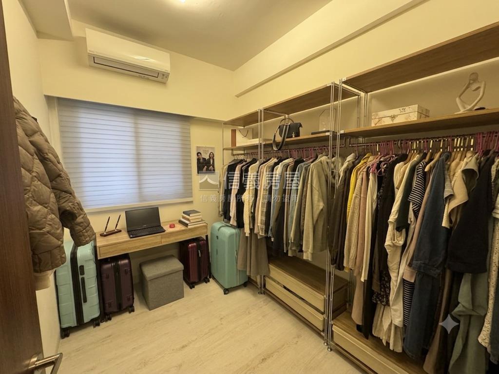 竹慶金采溫馨二房平車房屋室內格局與周邊環境
