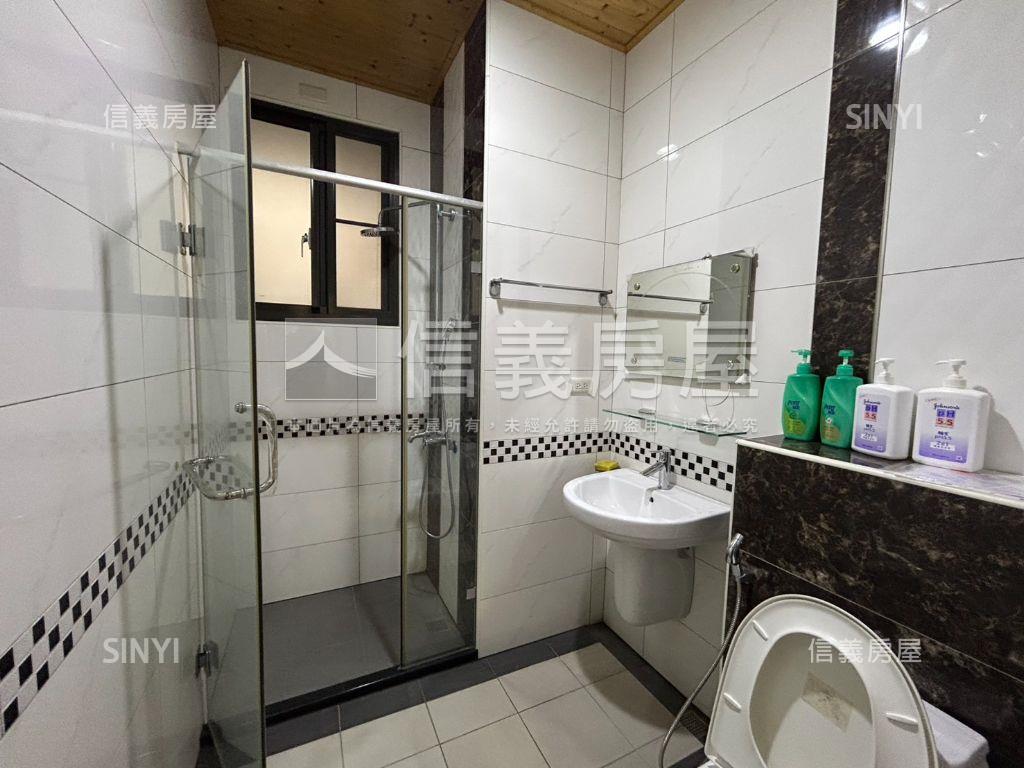 急！小港漂亮裝潢三房平車房屋室內格局與周邊環境