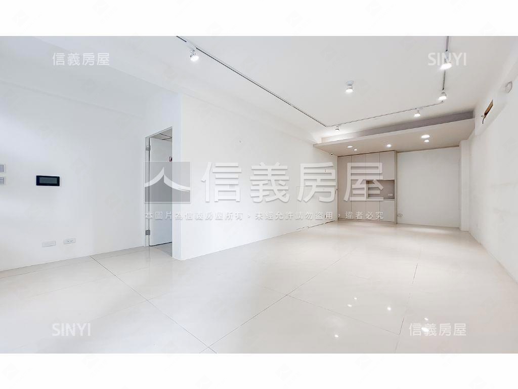 大墩五期黃金店面附平車房屋室內格局與周邊環境