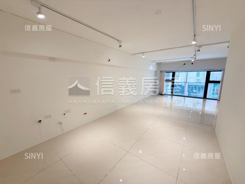 大墩五期黃金店面附平車房屋室內格局與周邊環境