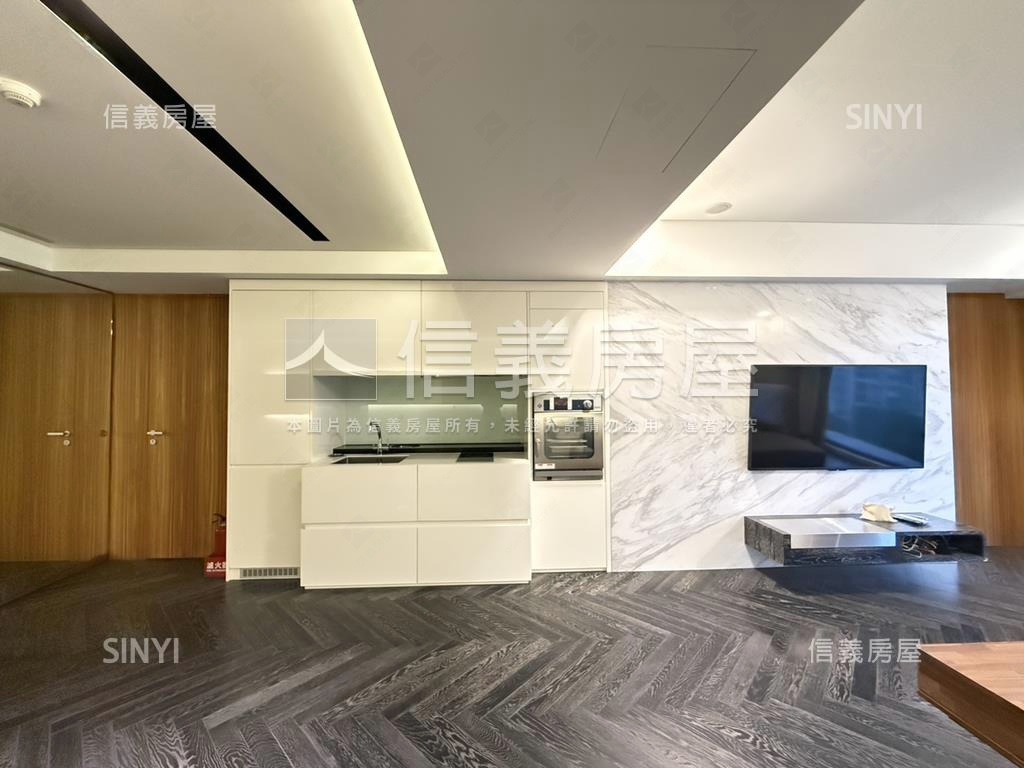 內湖五期精品維多利亞房屋室內格局與周邊環境