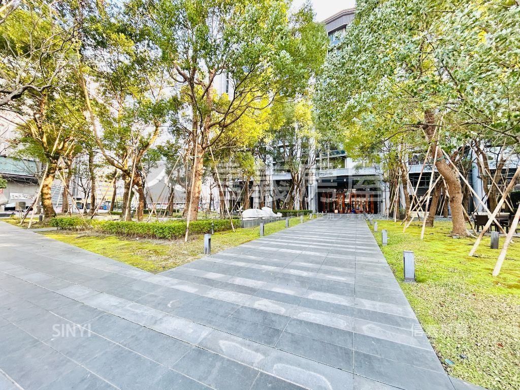 內湖五期精品維多利亞房屋室內格局與周邊環境