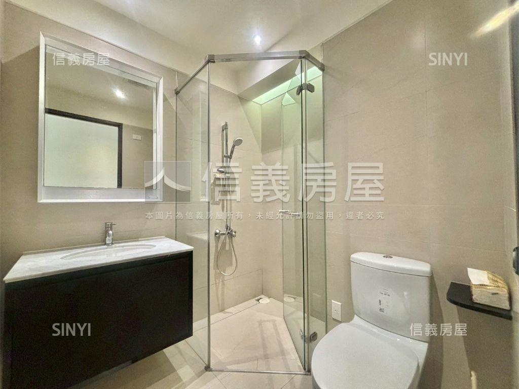 美術皇居高樓景觀三房雙車房屋室內格局與周邊環境