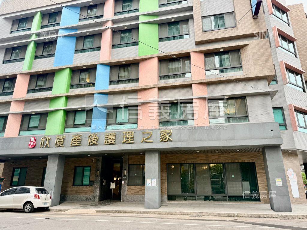和築Ｆ１角間頂樓稀有釋出房屋室內格局與周邊環境