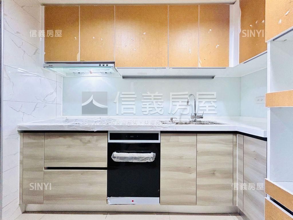 一中皇普莊園兩房平車位房屋室內格局與周邊環境