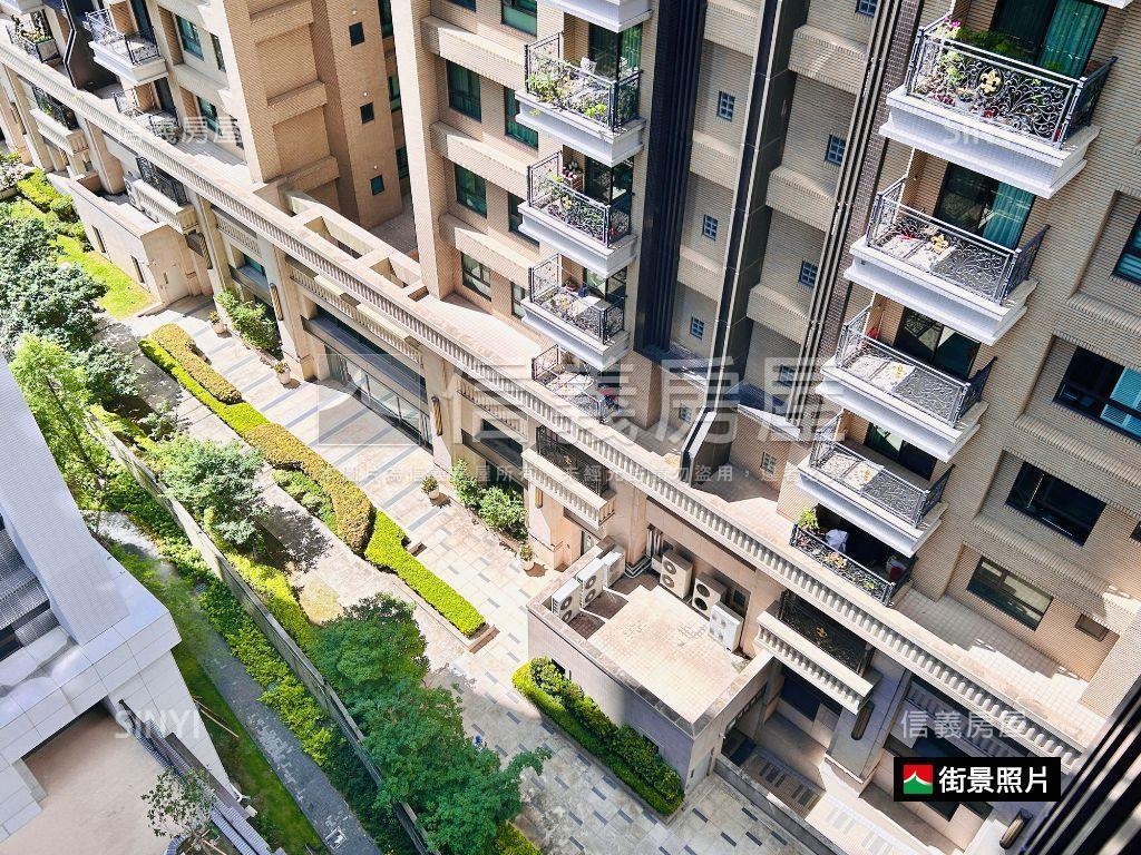 一中皇普莊園兩房平車位房屋室內格局與周邊環境