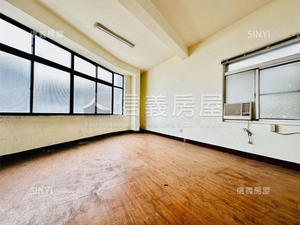 ㊣輕軌旁瑞隆正路角窗透店房屋室內格局與周邊環境