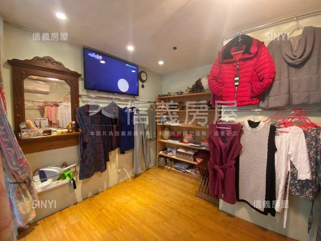 ★近松山萬象工作室★房屋室內格局與周邊環境