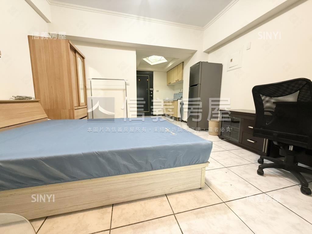 首購－假日光景明亮大一房房屋室內格局與周邊環境