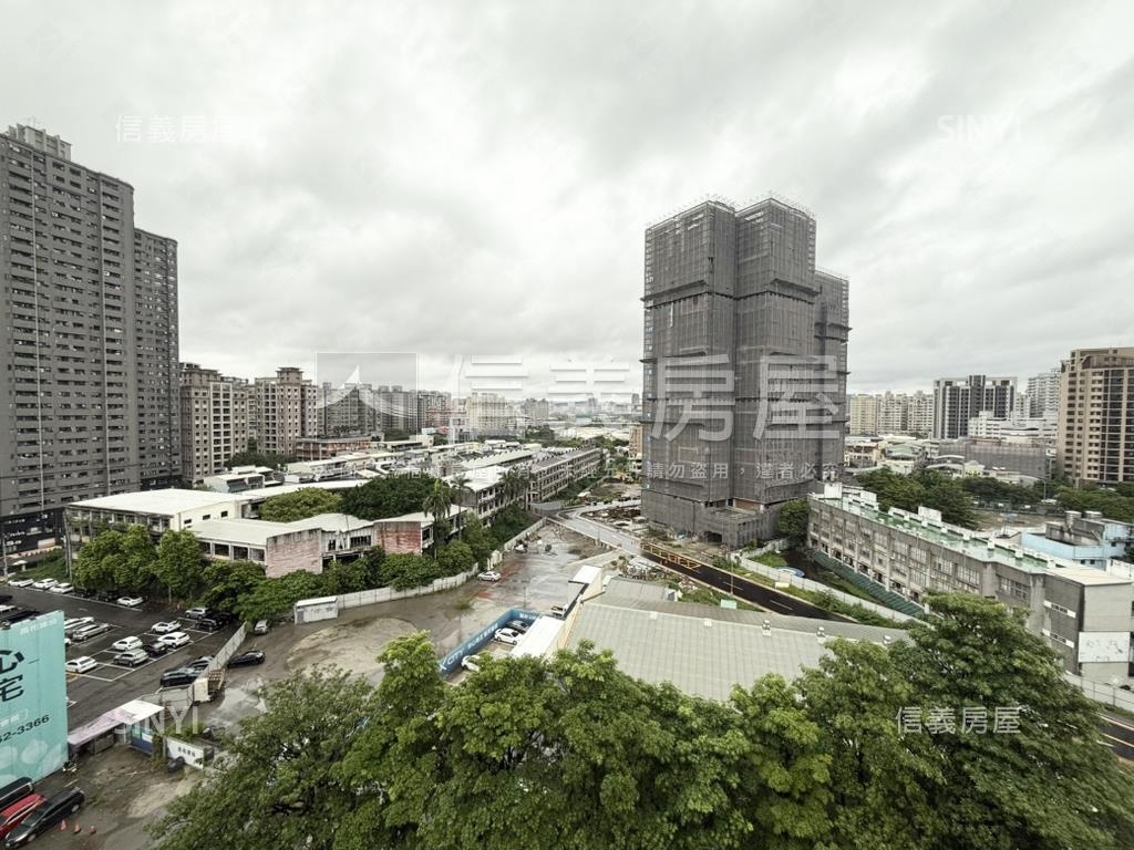 首購－假日光景明亮大一房房屋室內格局與周邊環境