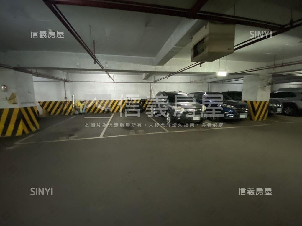 強案！！文心大地三房平車房屋室內格局與周邊環境