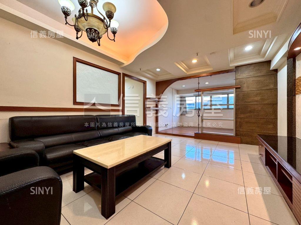 北屯松竹商圈大空間四房房屋室內格局與周邊環境