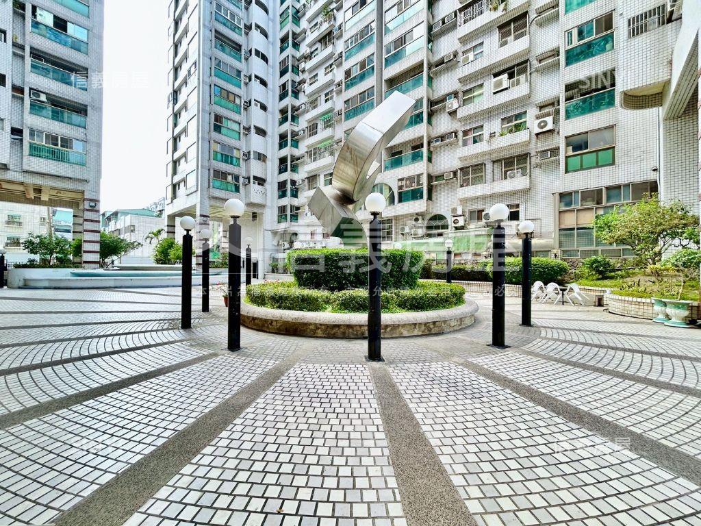 北屯松竹商圈大空間四房房屋室內格局與周邊環境