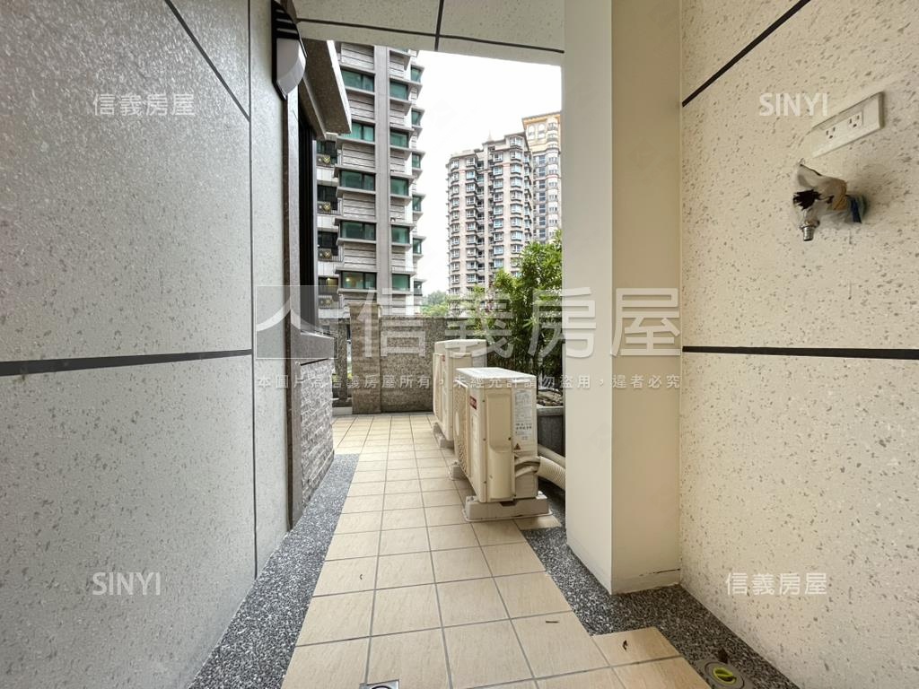 台北灣銀河兩房房屋室內格局與周邊環境