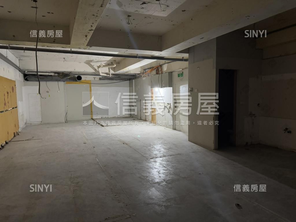 民生面寬店面房屋室內格局與周邊環境