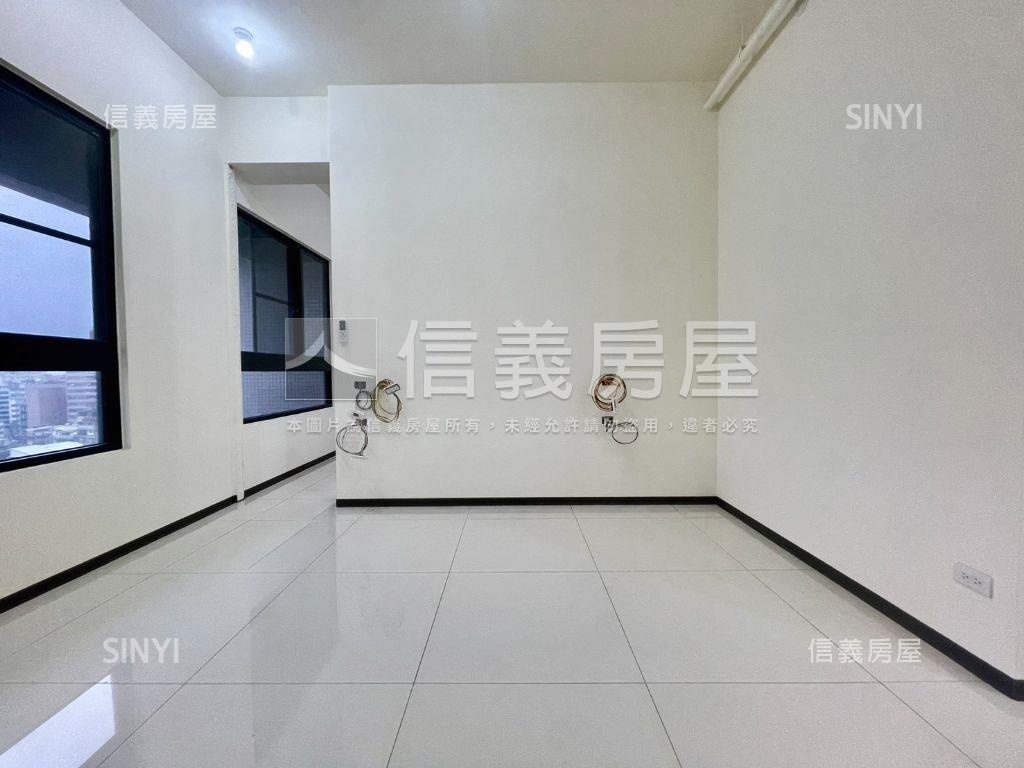 比漾好境三房車位房屋室內格局與周邊環境