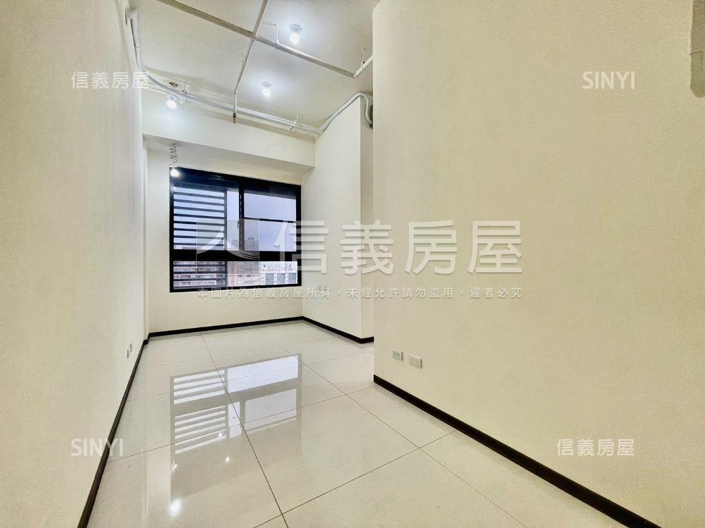比漾好境三房車位房屋室內格局與周邊環境