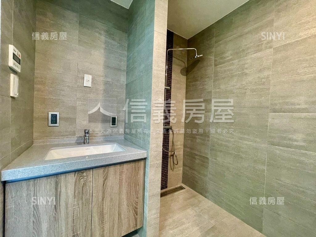 比漾好境三房車位房屋室內格局與周邊環境