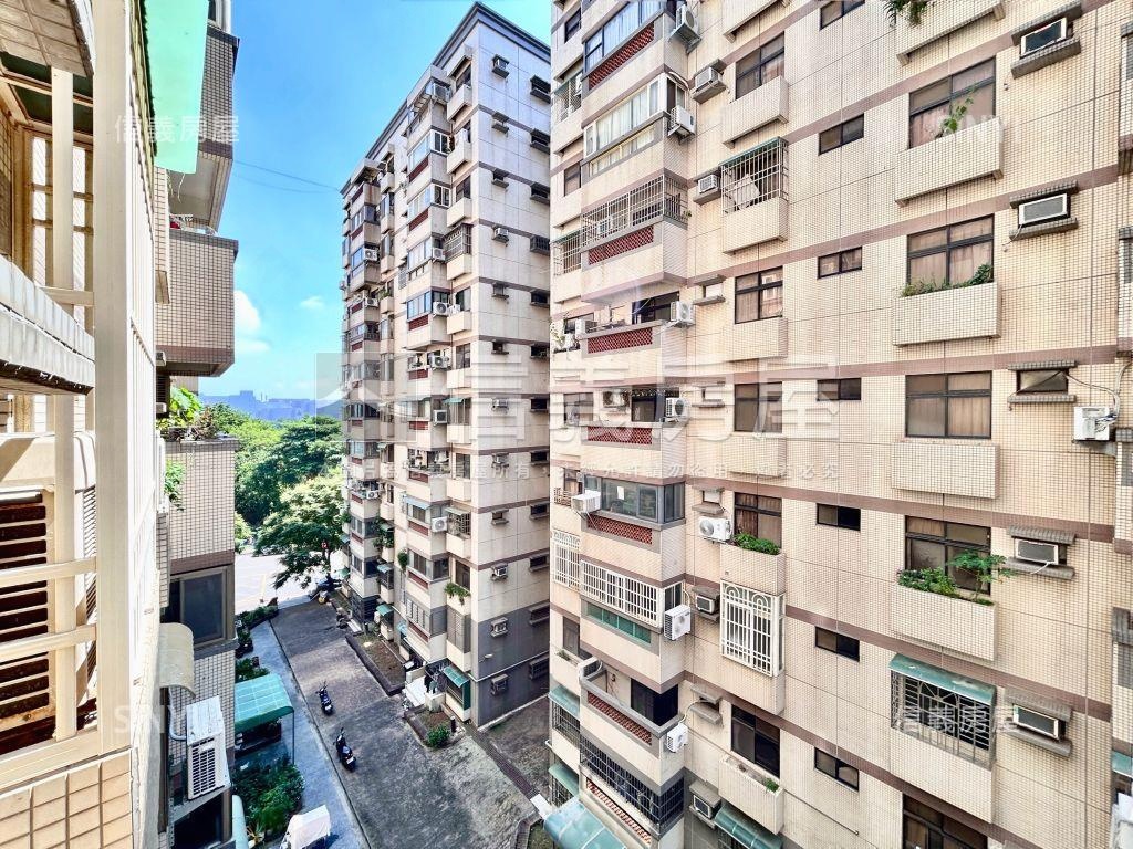 國安國宅乙區三房房屋室內格局與周邊環境