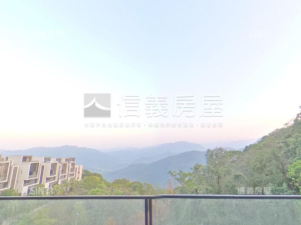 青崧華城電梯別墅房屋室內格局與周邊環境