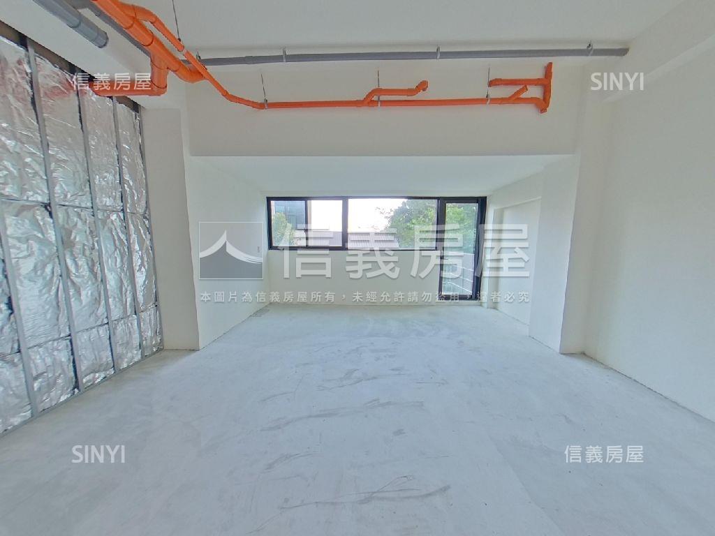 青崧華城電梯別墅房屋室內格局與周邊環境