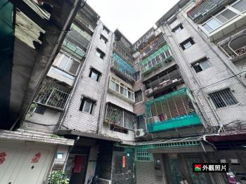 ♬好便宜♫好想賣♩好安靜