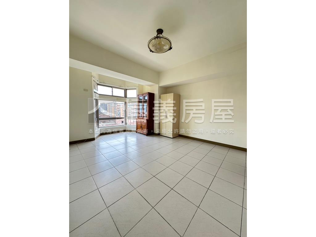 健安新城朝南景觀大戶房屋室內格局與周邊環境