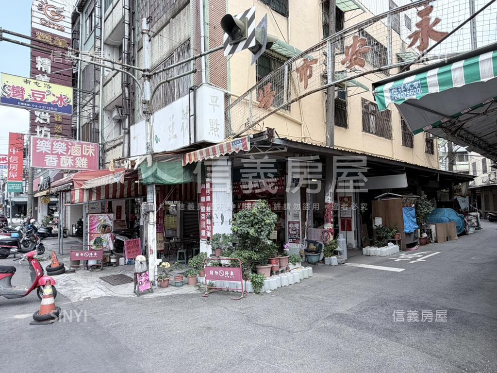 富宇德川帝王三房雙車房屋室內格局與周邊環境