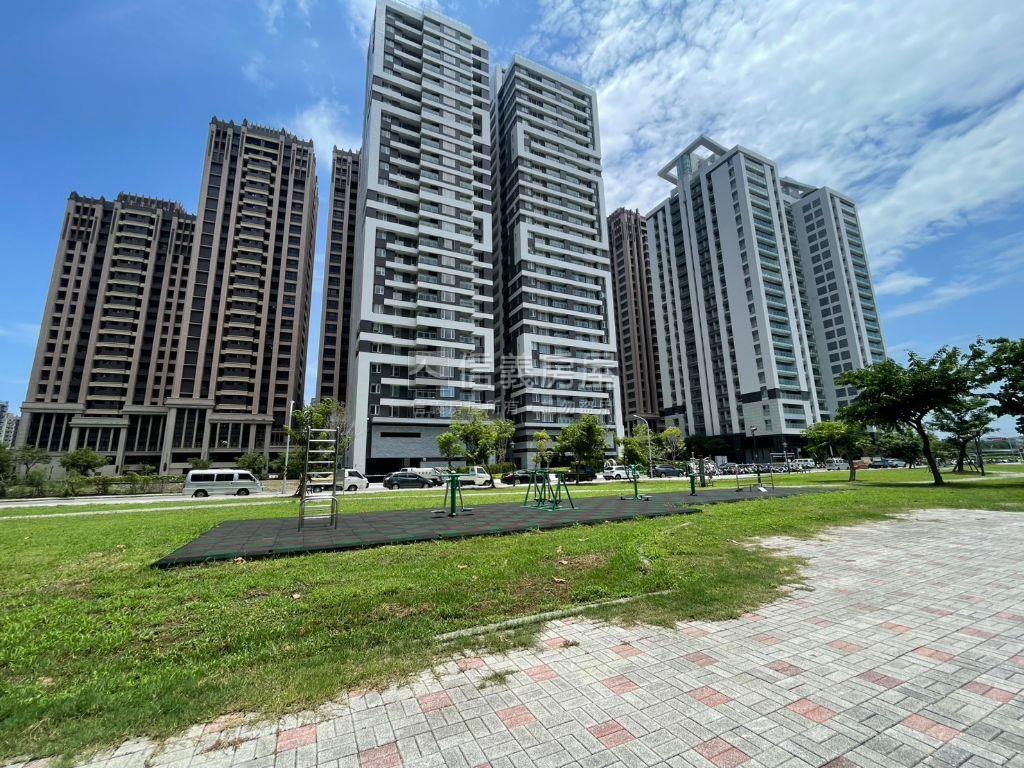 安平輕齡優質兩房平車房屋室內格局與周邊環境