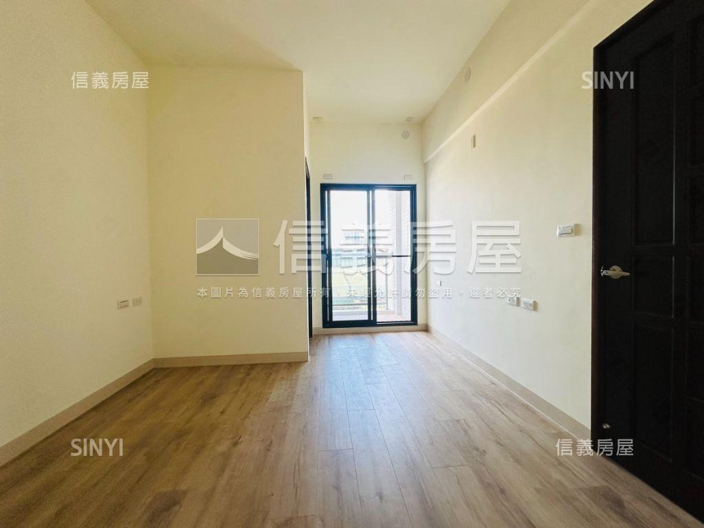 近裕農路全新３房＋車位房屋室內格局與周邊環境