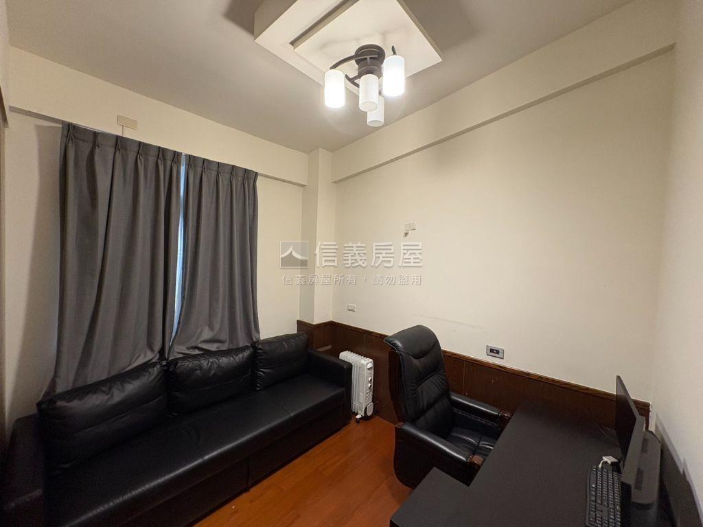 楊梅樹景歐式風格美妝別墅房屋室內格局與周邊環境