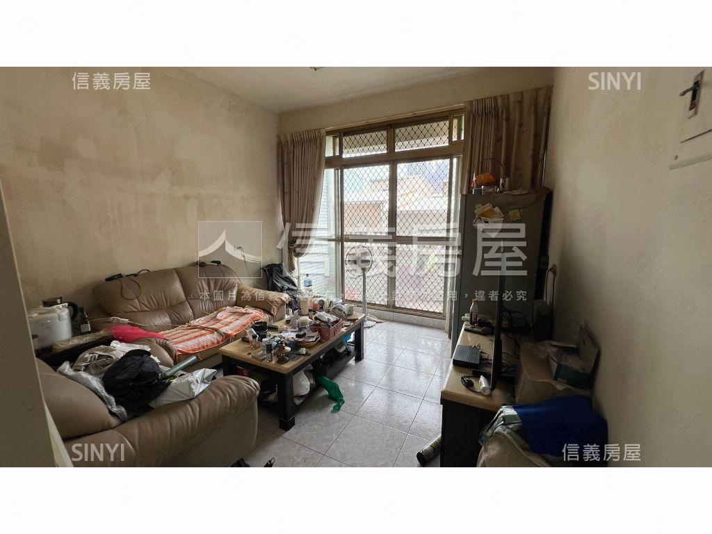 近美術館四套房低總價透天房屋室內格局與周邊環境
