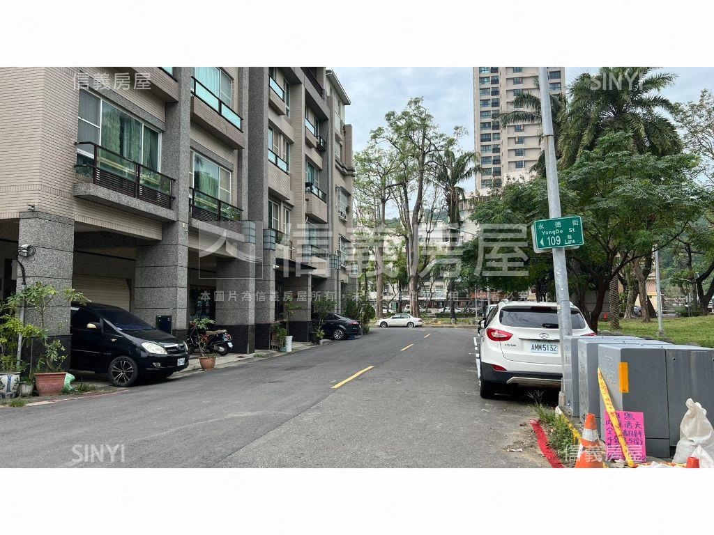 近美術館四套房低總價透天房屋室內格局與周邊環境