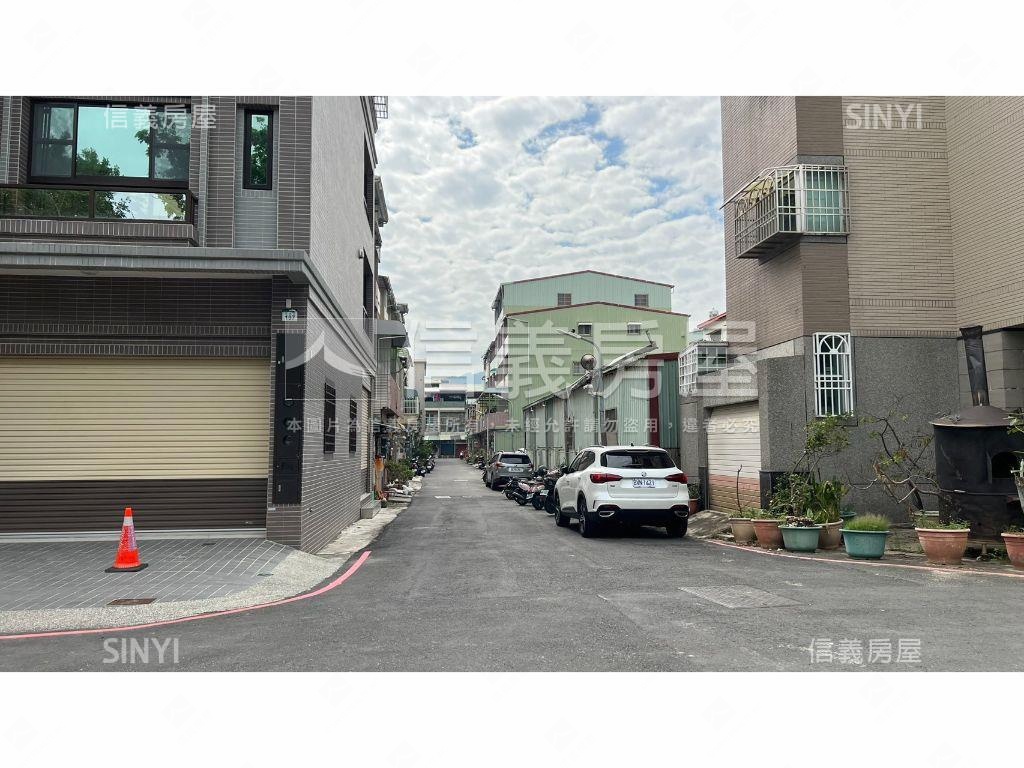 近美術館四套房低總價透天房屋室內格局與周邊環境