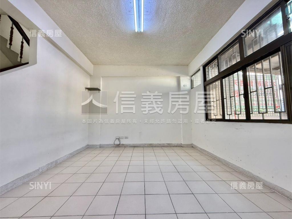 水湳逢甲中國醫稀有夯透天房屋室內格局與周邊環境