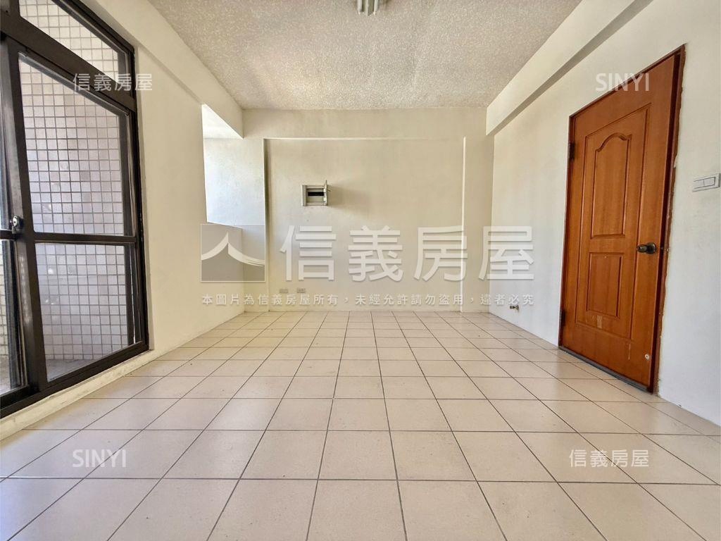 水湳逢甲中國醫稀有夯透天房屋室內格局與周邊環境