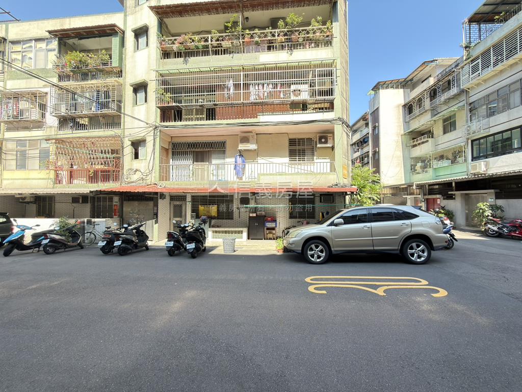 仙岩公寓一樓房屋室內格局與周邊環境