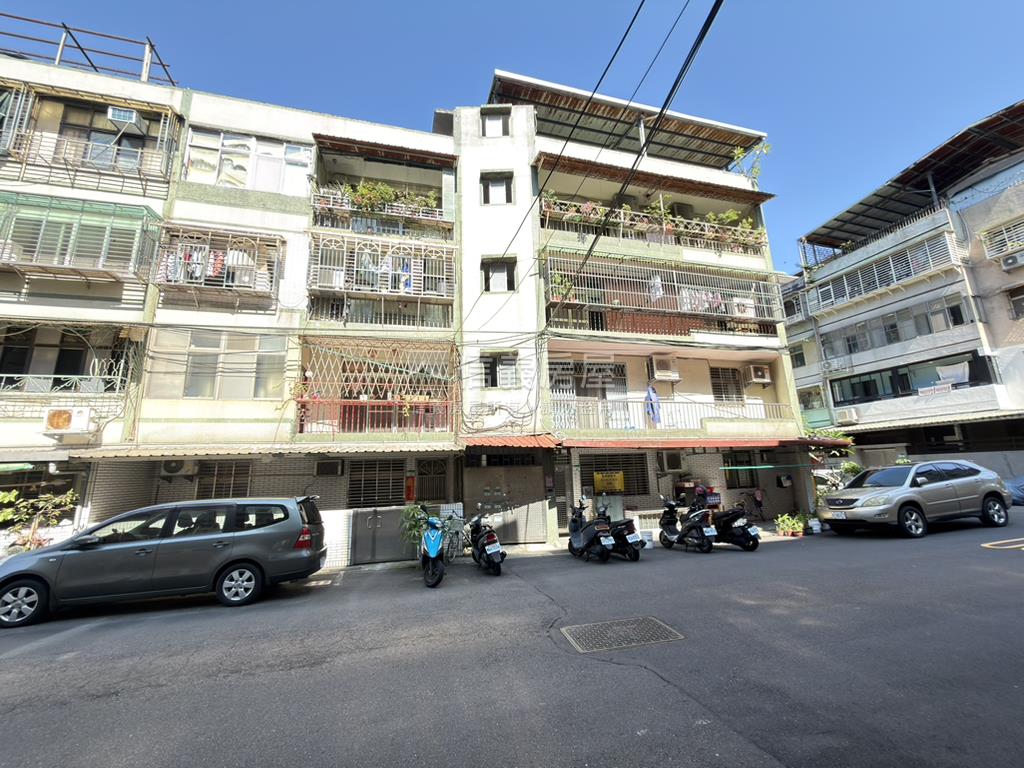 仙岩公寓一樓房屋室內格局與周邊環境